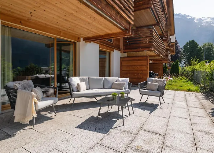 The Terrace Apartment - Grindelhomes